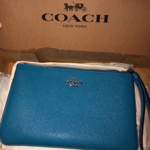NEW Coach Wristlet/ Wallet
